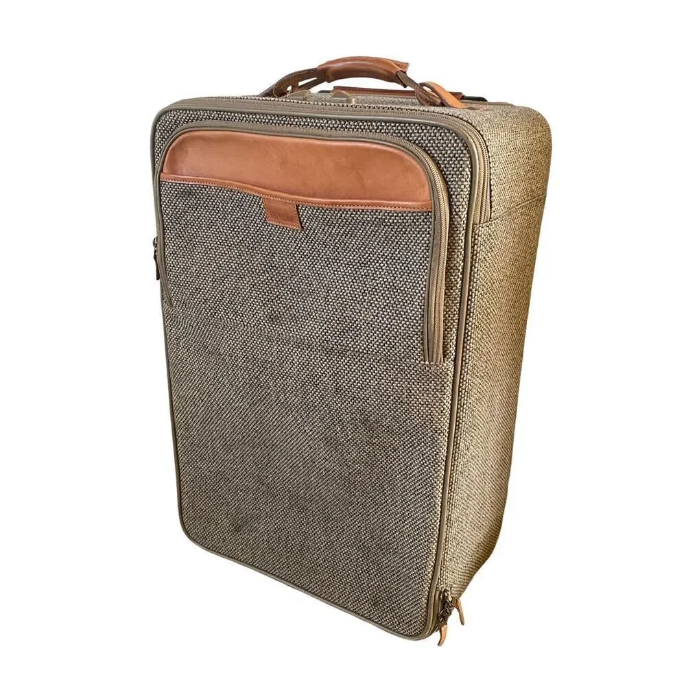 Hartmann Tweed & Belting Leather 22